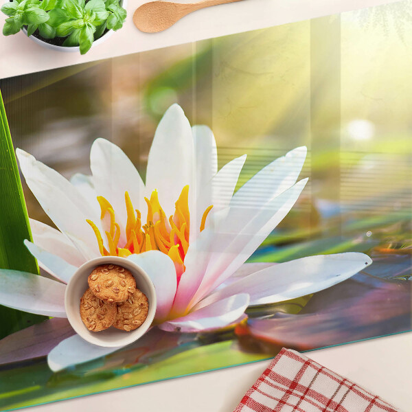 Tabla de cocina Nenúfar a la luz del sol