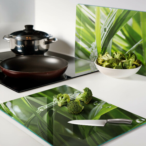 Tabla de cocina Gotas de agua sobre la hierba