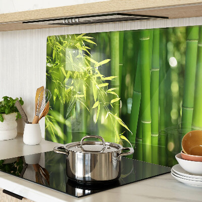 Tabla para cortar Hojas de bambú y follaje verde.