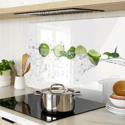 Tabla de cortar Limones en agua