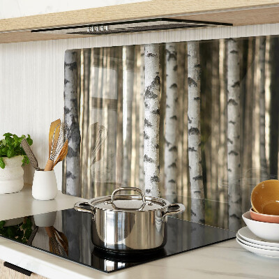 Tabla de cortar Abedules blancos en el bosque