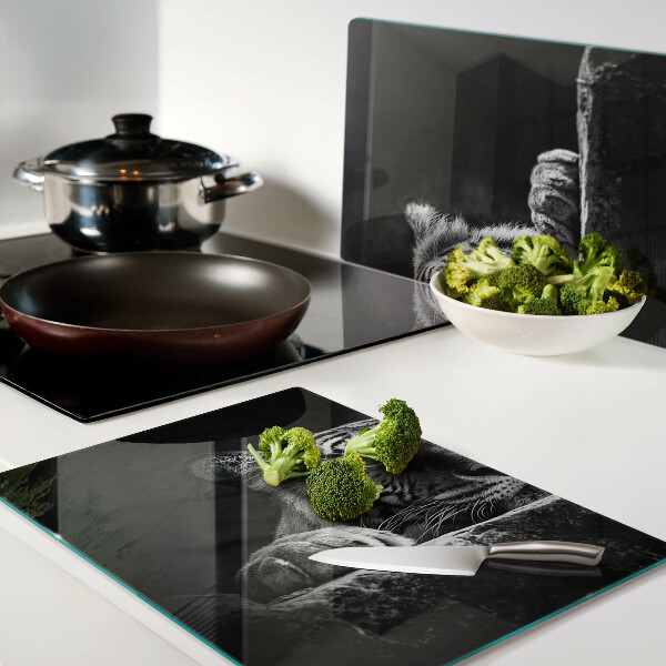 Tabla para cortar Tigre en estilo blanco y negro