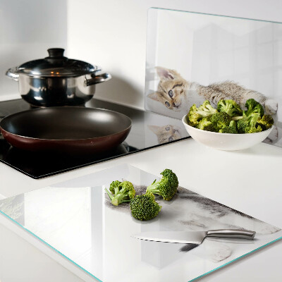 Tabla de cocina Gatos sobre un fondo blanco