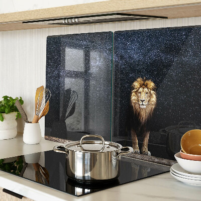 Tabla de cocina El león y el cielo lleno de estrellas.