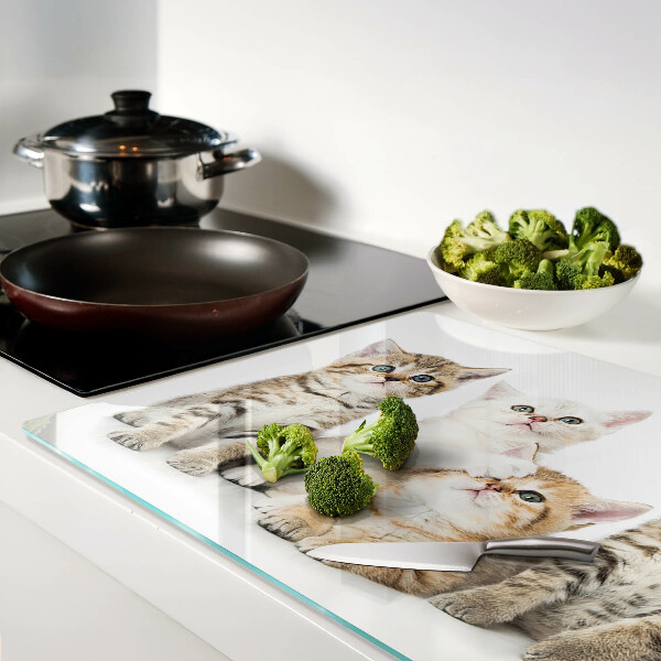 Tabla para cortar Una bandada de gatitos