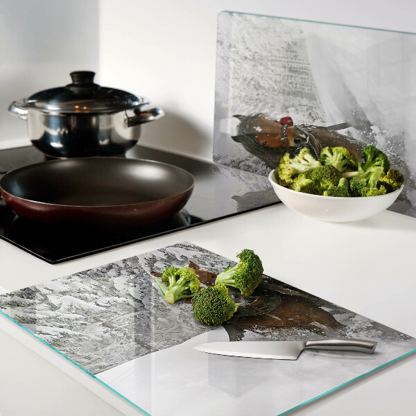 Szklana deska kuchenna Konie pociągowe w śniegu