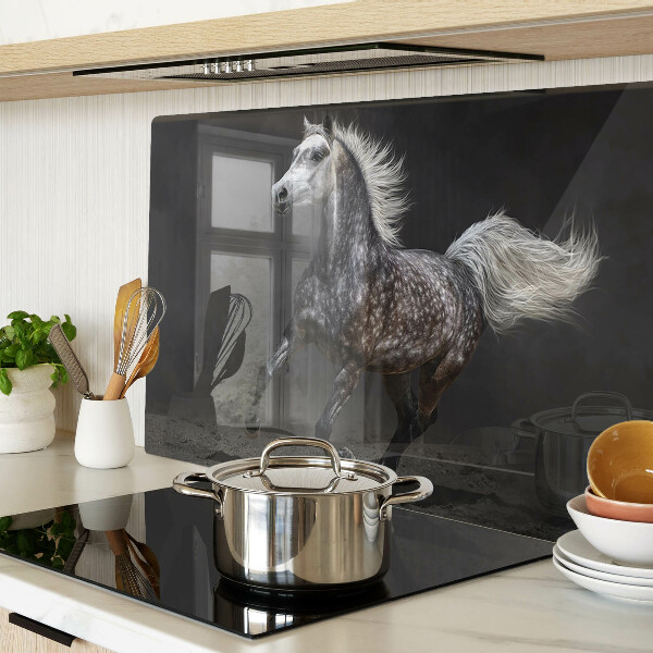 Tabla para cortar Un caballo moteado en fuga