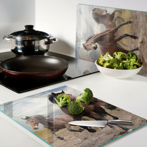 Tabla de cocina Caballos corriendo en el pasto