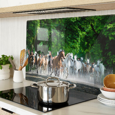 Tabla de cocina Caballos al galope en la naturaleza