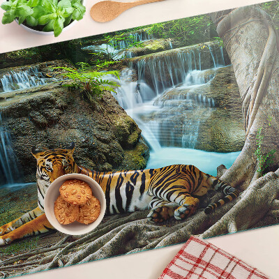 Tabla de cocina Tigre en su hábitat natural