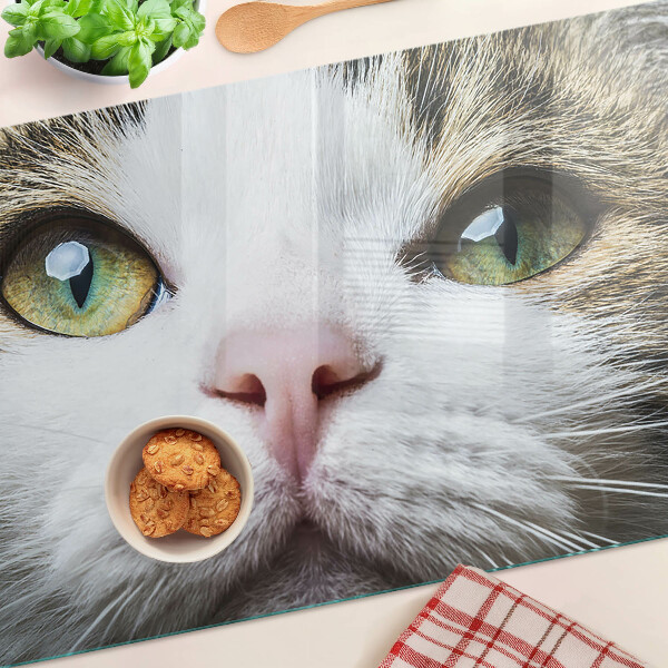 Tabla para cortar Un gato con ojos verdes
