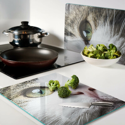 Tabla para cortar Un gato con ojos verdes