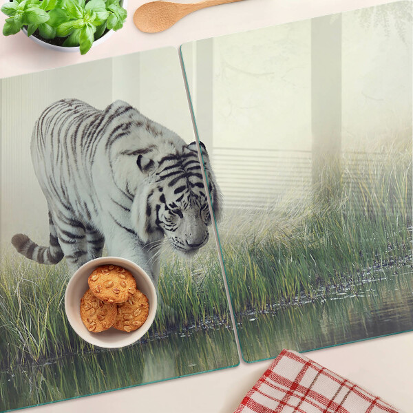 Tabla de cortar de cristal Tigre en la hierba