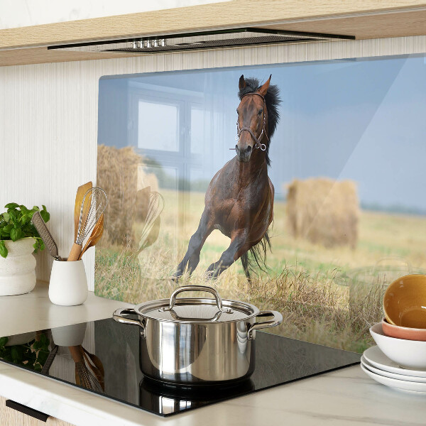 Tabla para cortar Un caballo en el prado