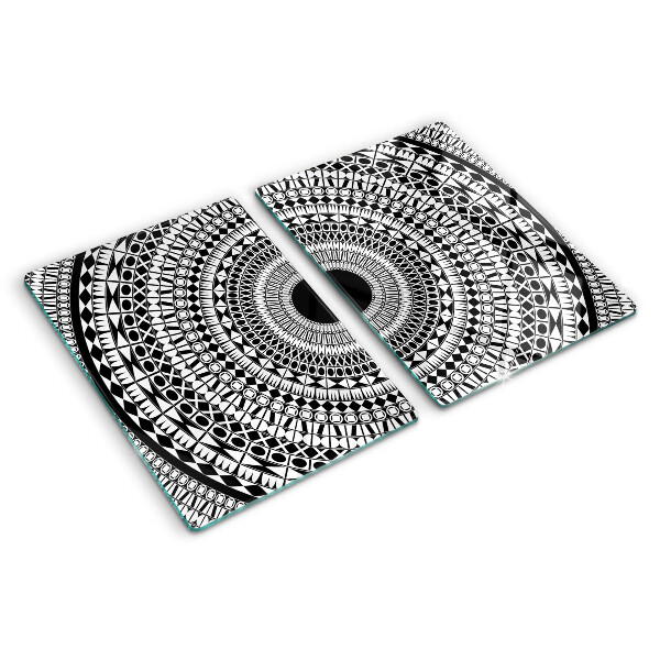 Tabla de cortar Mandala en tonos blanco y negro