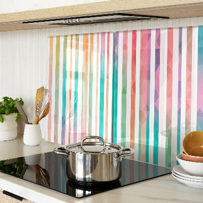 Tabla para cortar Rayas de colores en tonos del arcoíris.