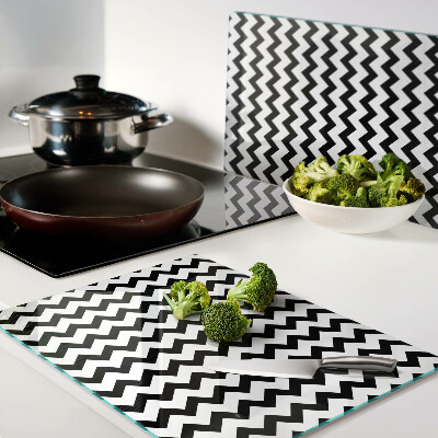 Tabla para cortar Zigzags en blanco y negro