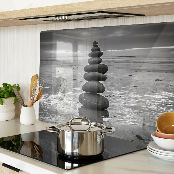 Tabla para cortar Piedras de playa en blanco y negro