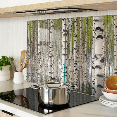 Tabla de cortar Abedules blancos en el bosque