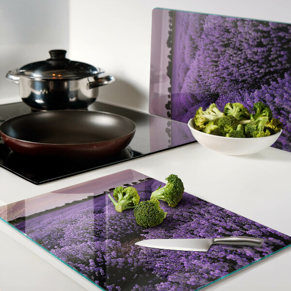 Tabla de cortar de cristal Un campo de lavanda en plena floración.