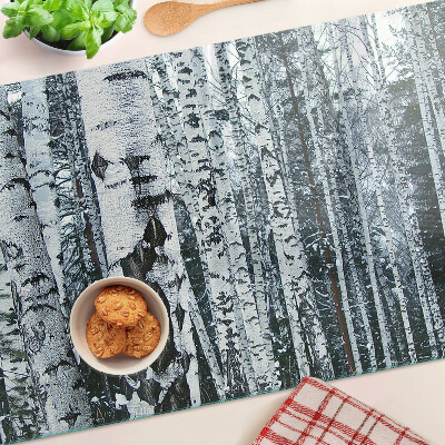 Tabla de cocina Bosque de abedules en paisaje invernal