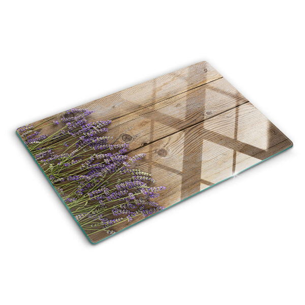 Tabla de cocina Lavanda sobre un fondo de madera