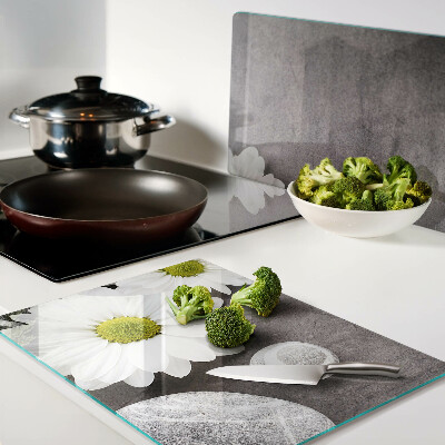 Szklana deska do krojenia Kwiaty i kamienie na tle