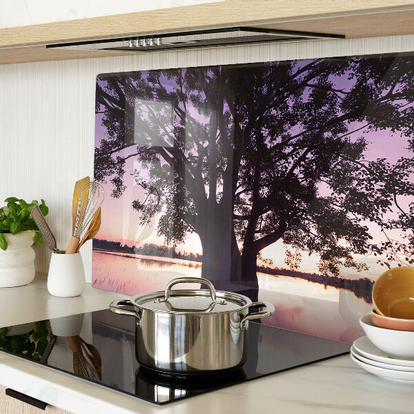 Tabla para cortar Árbol al atardecer