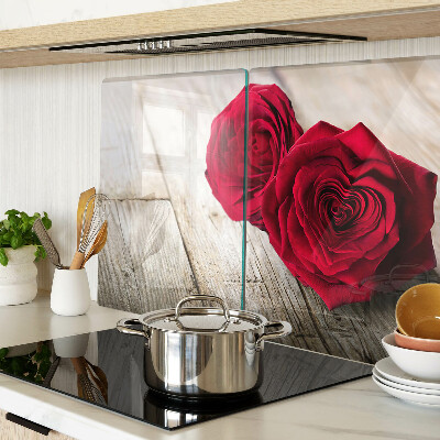 Tabla de cocina Rosas rojas sobre un fondo de madera