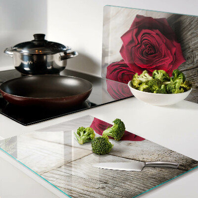 Tabla de cocina Rosas rojas sobre un fondo de madera