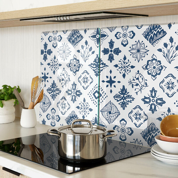 Tabla de cocina Motivo floral en estilo folklórico