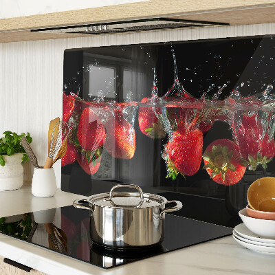 Tabla de cortar Fresas en agua