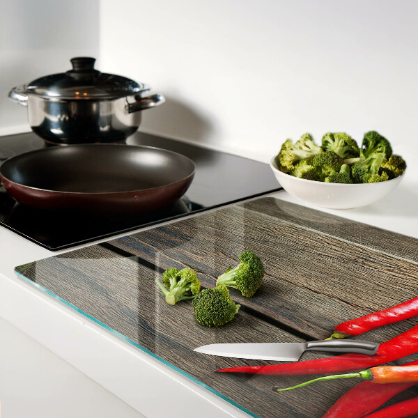 Tabla de cortar Chiles sobre un fondo de madera