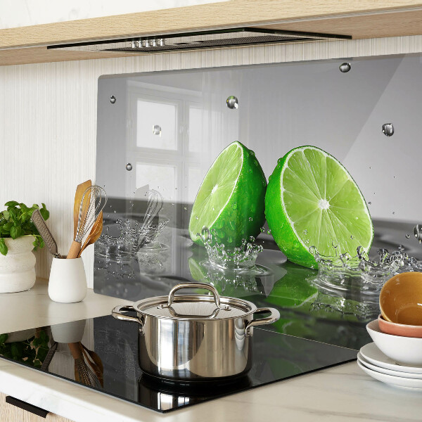 Tabla para cortar Limones en agua