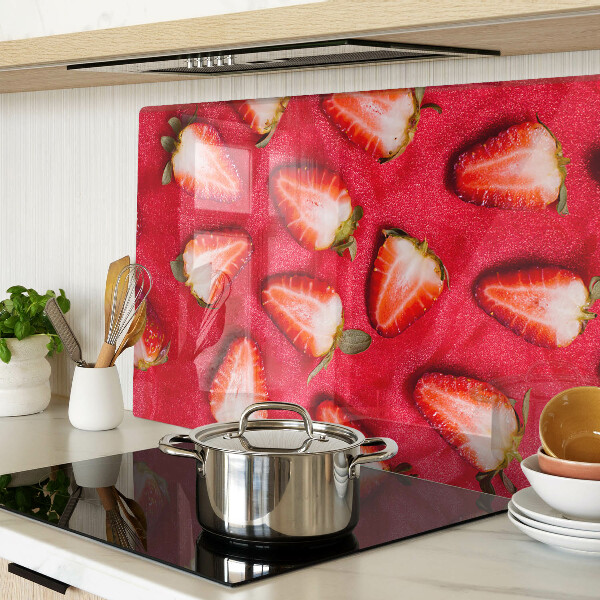 Tabla de cocina Fresas sobre un fondo rosa