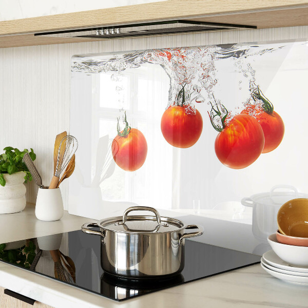 Tabla de cortar de cristal Tomates en agua