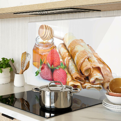 Tabla para cortar Panqueques con miel y fresas