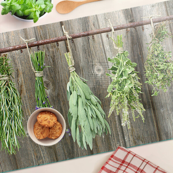 Szklana deska kuchenna Zioła na tle drewnianym