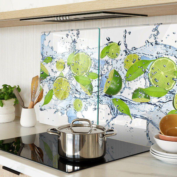 Tabla para cortar Limones en agua