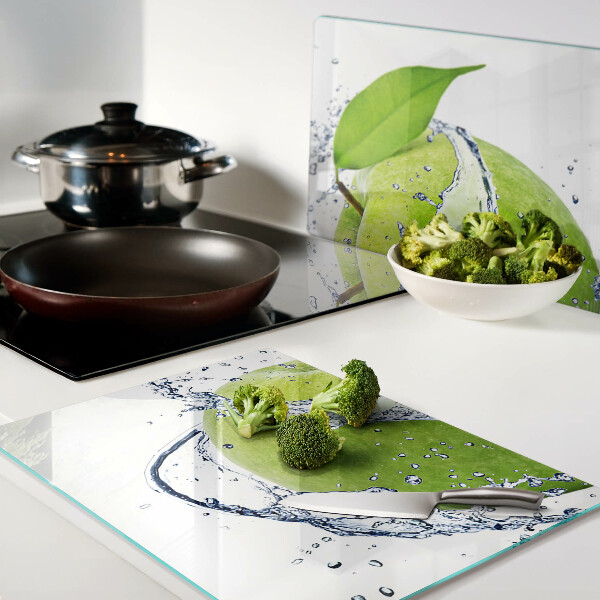 Tabla de cortar Manzana en agua