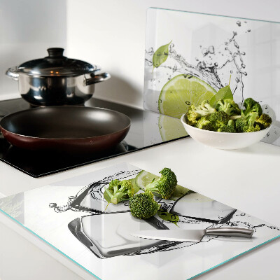 Tabla para cortar Limón con hielo y hojas