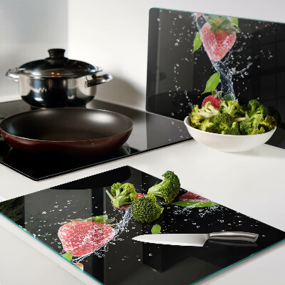 Tabla de cortar Fresas en agua