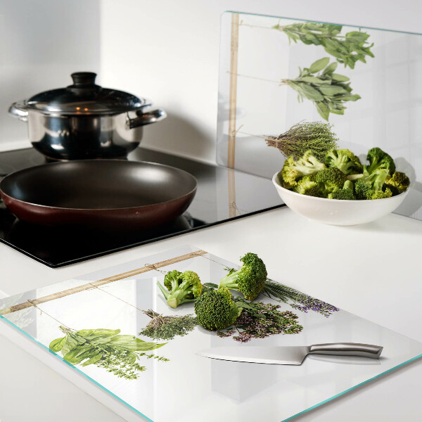 Tabla de cortar Hierbas secadas en una cuerda