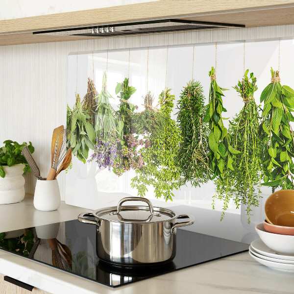 Tabla de cortar Hierbas colgando de una cuerda