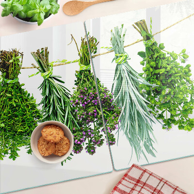 Tabla de cortar Hierbas secas en una cuerda