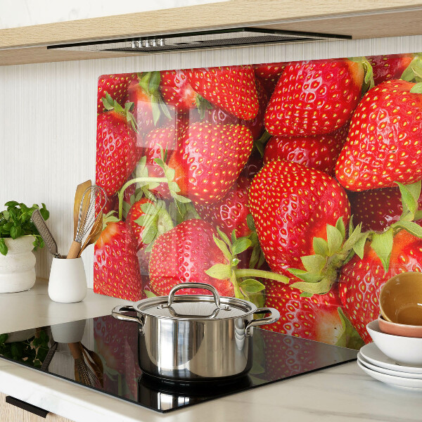 Tabla de cortar de cristal Fresas en el fondo