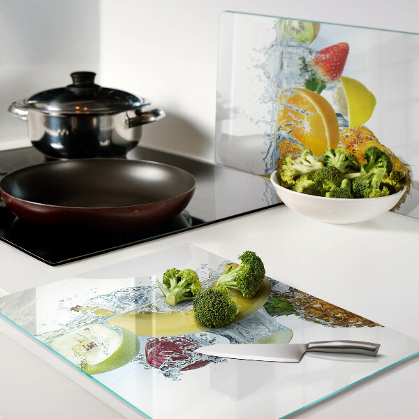 Tabla de cortar de cristal Fruta en agua