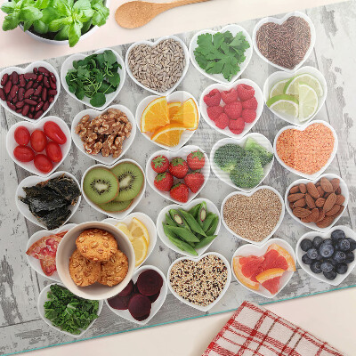 Tabla de cortar de cristal Frutas y verduras en corazones