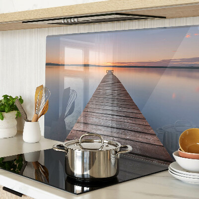 Szklana deska kuchenna Molo nad jeziorem o zachodzie słońca
