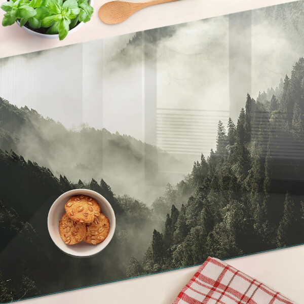 Tabla de cocina Paisaje de montaña con niebla